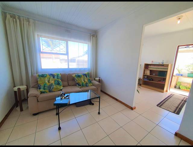 1 BEDROOM APARTMENT TO LET IN GOODWOOD PARK